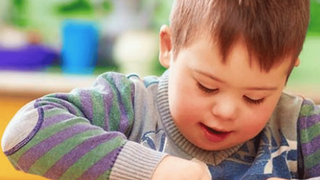 İşte her çocukta farklı seyretse de... Otizmli çocuklarda en önemli 5 belirti