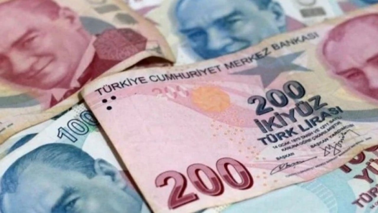 Foto - Her dediği çıkan isim en düşük emekli maaşına yapılacak zammı açıkladı