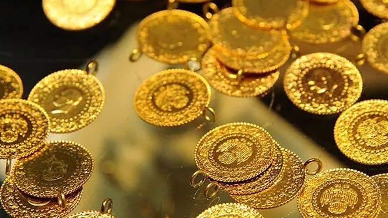 Foto - Her dediği çıkan Mert Başaran altın için üstüne basa basa uyardı: Ev alıp satacaklar aman dikkat, birden değişti! 