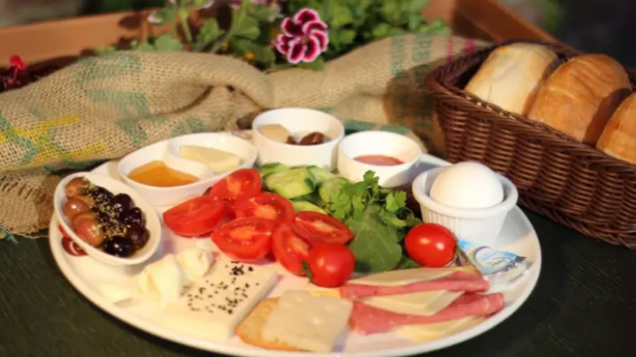 Foto - Her lokması altın değerinde: Bütün gün tok tutan ikili!