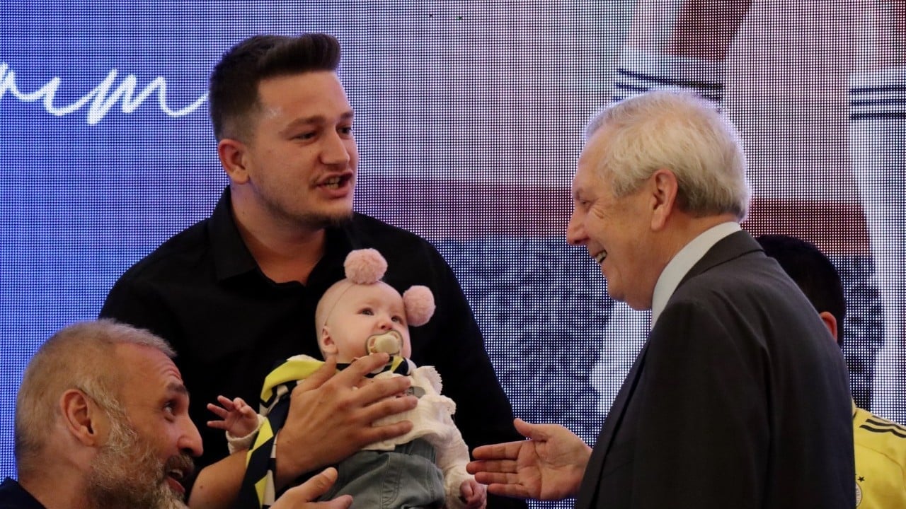 Foto - Her şey gece saatlerinde yaşandı! Apar topar bu kararı aldı! Aziz Yıldırım yeni bir yola çıkacak