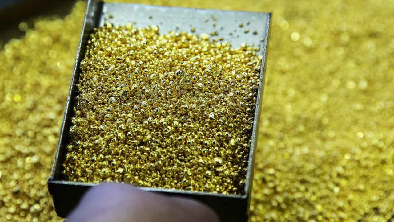 Foto - Her şey göz göre göre yaşandı: 100 milyon dolarlık altın rezervine çöküldü