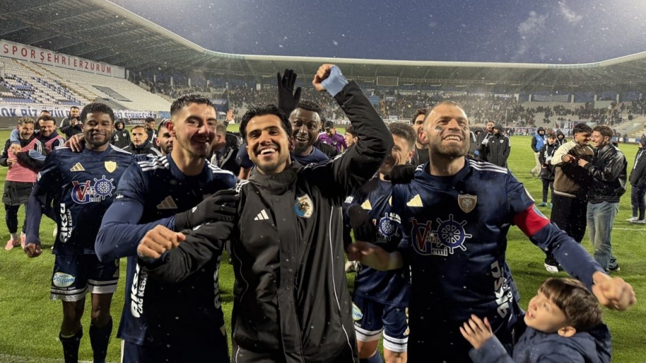 Foto - Her şey transfer yasağı ile başladı! Erzurumspor FK'nin Süper Lig’e uzanan başarı hikâyesi