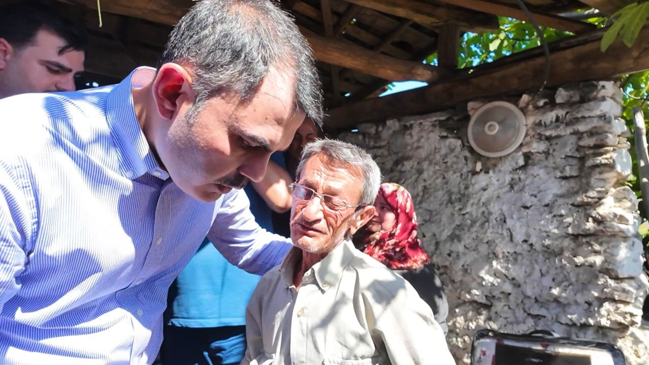 Foto - "Her şeyim yandı" demişti… Cavit amcanın yüzü şimdi gülüyor