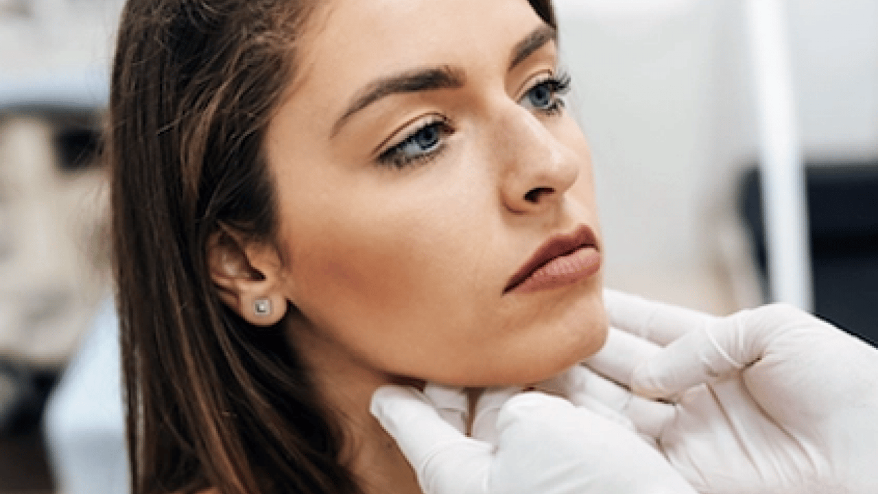 Her tiroid nodülü ameliyat gerektirmez diyerek açıkladı! Ablasyon işleminin...