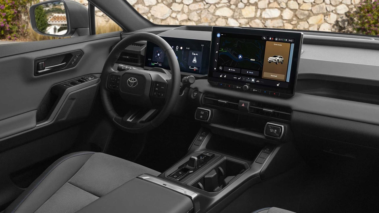 Foto - Herkes bunu bekliyordu! Toyota’nın yeni yüzü altıncı nesil RAV4 Türkiye’ye hazır!