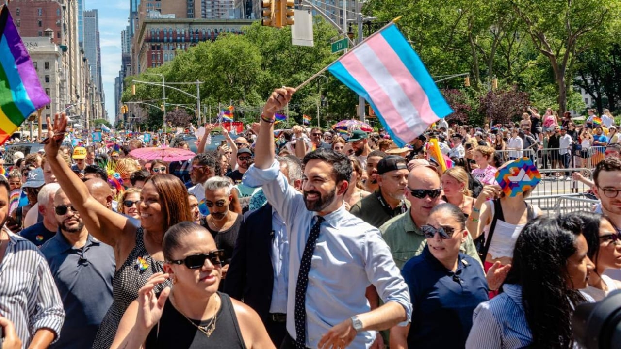 Foto - Herkes göklere çıkartıyordu! New York’un Müslüman belediye başkanından "Yazıklar olsun" dedirten "LGBT" kararı