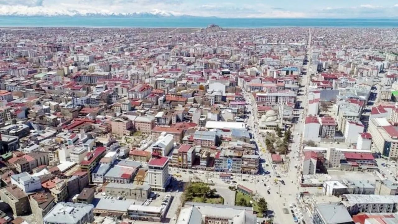 Foto - Herkes "hangileri" diye merak ediyordu! Türkiye’nin "yaşam kalitesi en düşük" şehirleri açıklandı