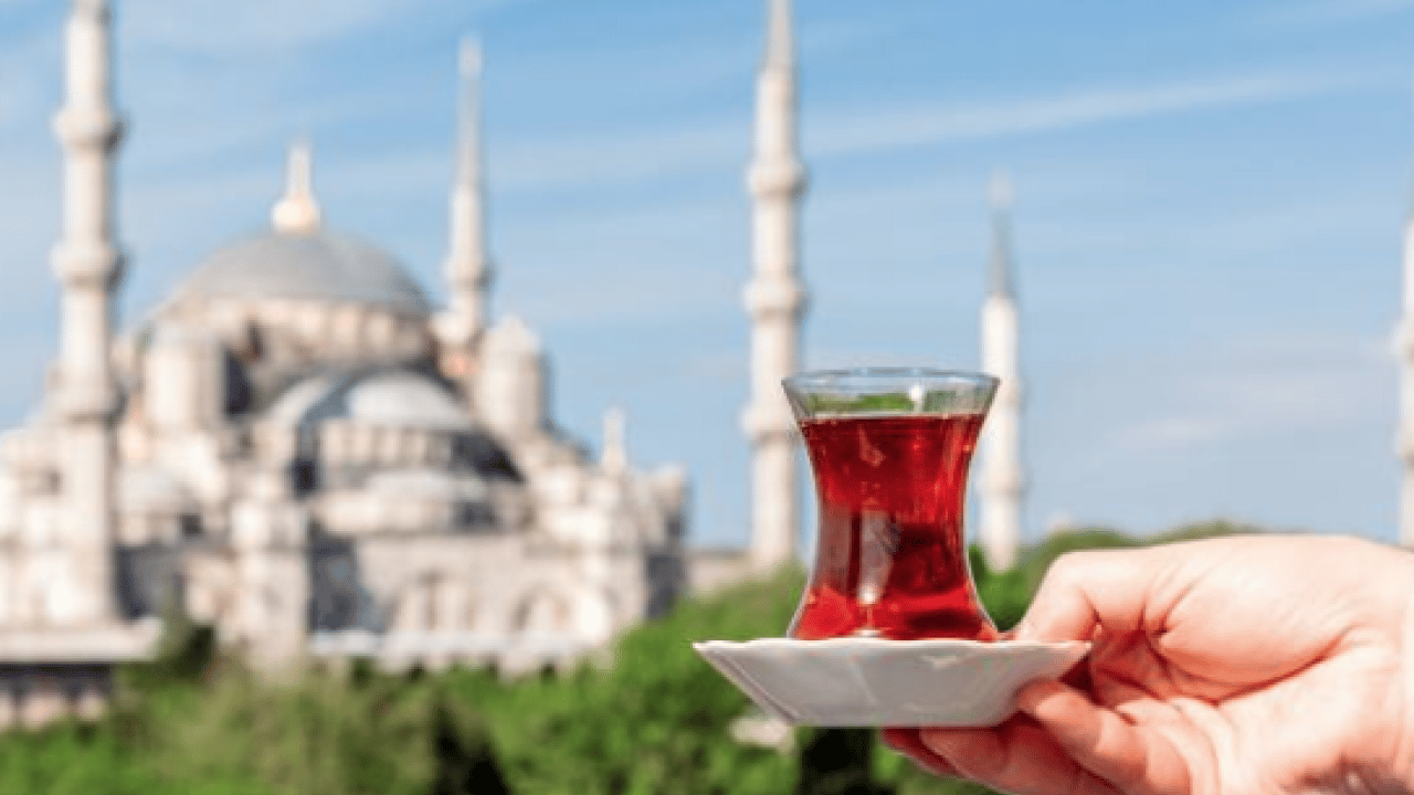 Foto - Herkes peşinde bu lezzetin ama... Araştırmaya göre düzenli çay tüketimi, yaşlı kadınlarda...