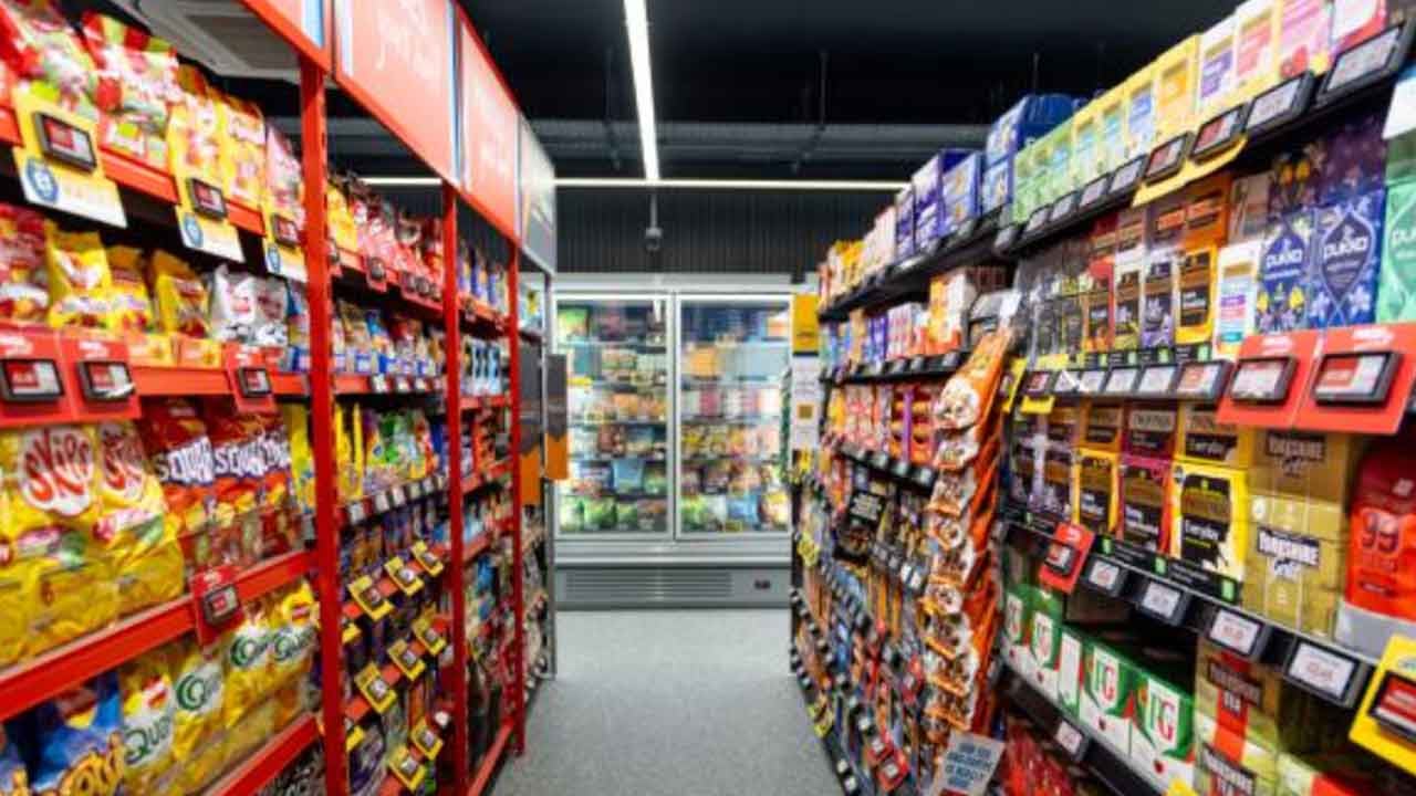 Herkes şaşkın: Halk, dev market zincirini iflas etmekten son anda kurtardı