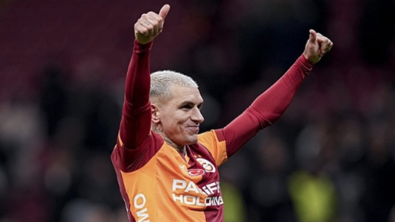 Foto - Herkes şaşkın: Ülkesine transferi isteniyordu Galatasaray yönetimi kararını verdi! Lucas Torreira...
