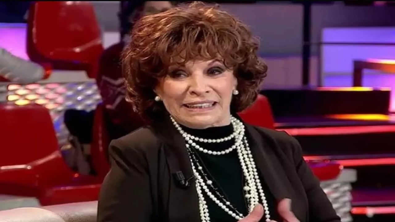 Foto - Herkes şokta! Ünlü şarkıcı, şüpheli şekilde hayatını kaybetti