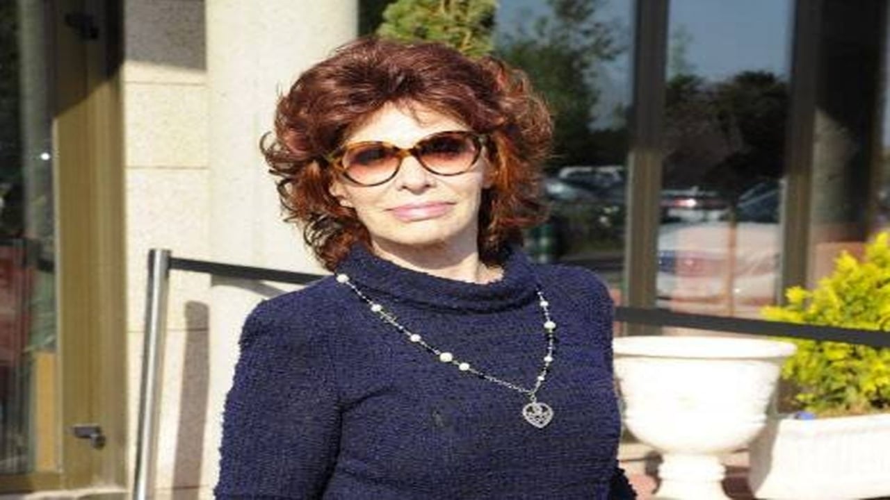 Foto - Herkes şokta! Ünlü şarkıcı, şüpheli şekilde hayatını kaybetti