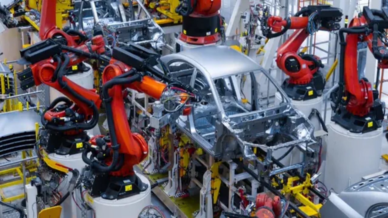 Herkesi şaşırtan iflas! 50 yıllık otomotiv devi battı