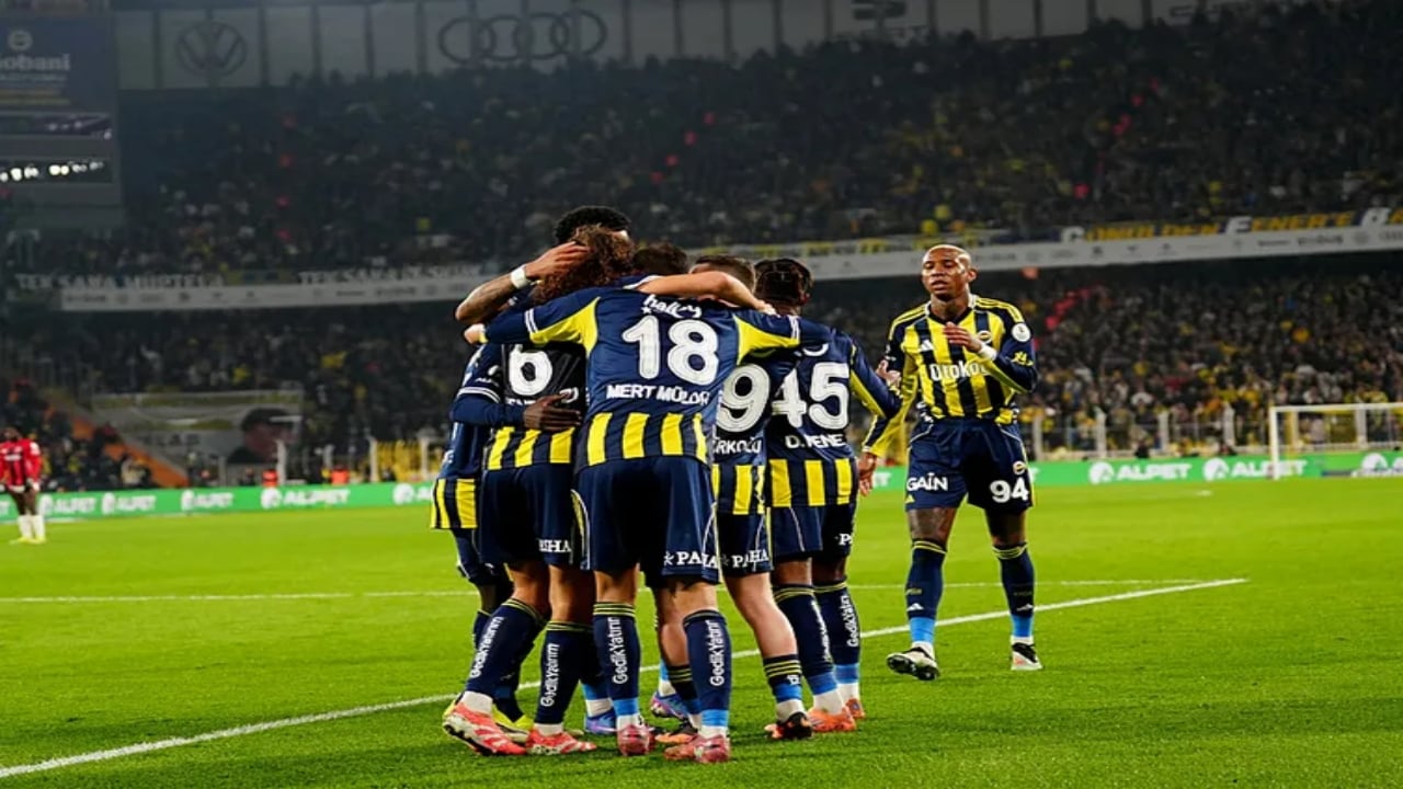 Foto - Herkesin merak ettiği liste açıklandı! İşte Türk futbol tarihinin en pahalı 10 kadrosu