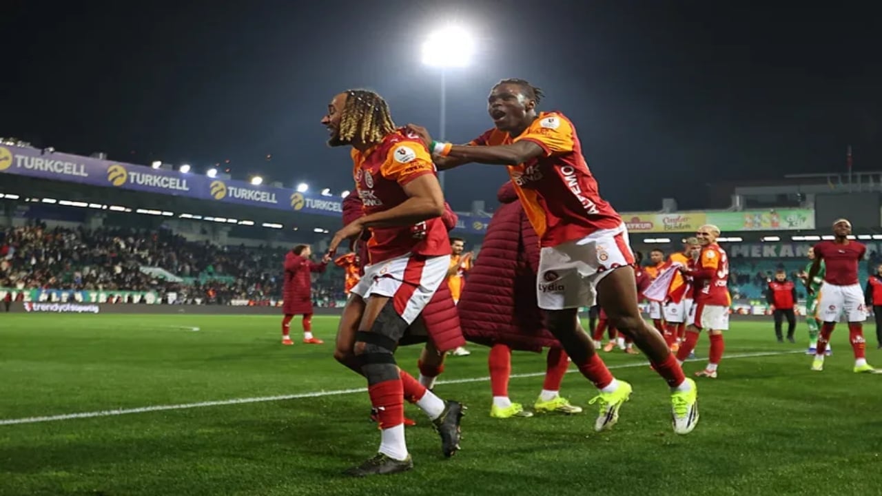 Foto - Herkesin merak ettiği liste açıklandı! İşte Türk futbol tarihinin en pahalı 10 kadrosu