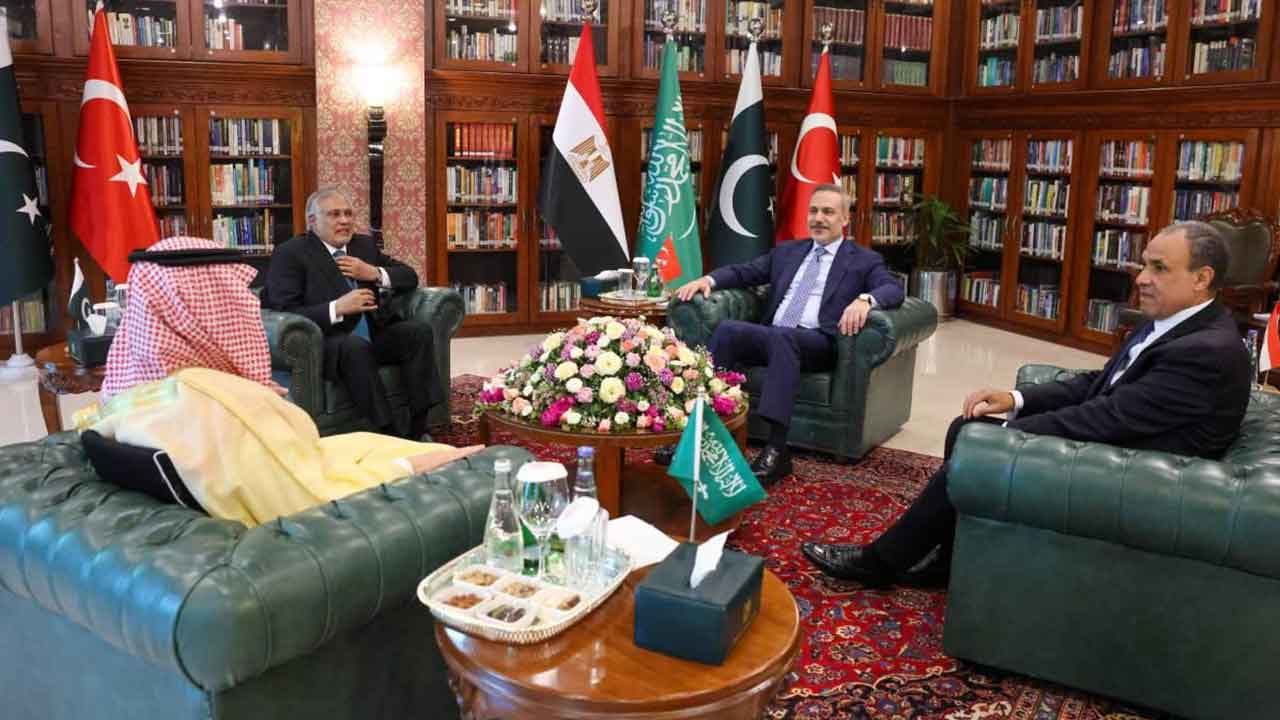 Foto - Hiç hesapta olmayan gelişme: Pakistan 'biz varız' dedi, iki Arap ülkesi Türkiye ile ittifakı reddetti