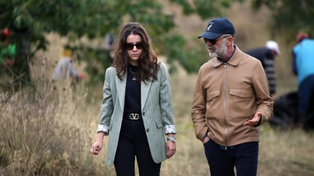 Hiç kimse bu kadarını beklemiyordu! Mimar baba ve mühendis kızı bu işi kurup 20 ülkeye satmaya başladı 