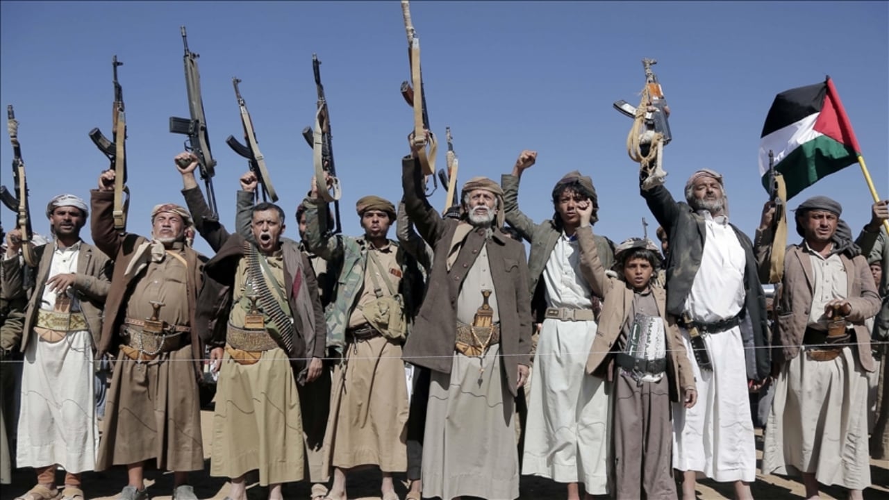 Foto - "Hiç kimse koşmasa biz yardıma koşarız" diyerek hazırlığın sinyalini verdiler! Herkes sus-pus olmuşken, Arap ülkesinden İran’a açık destek