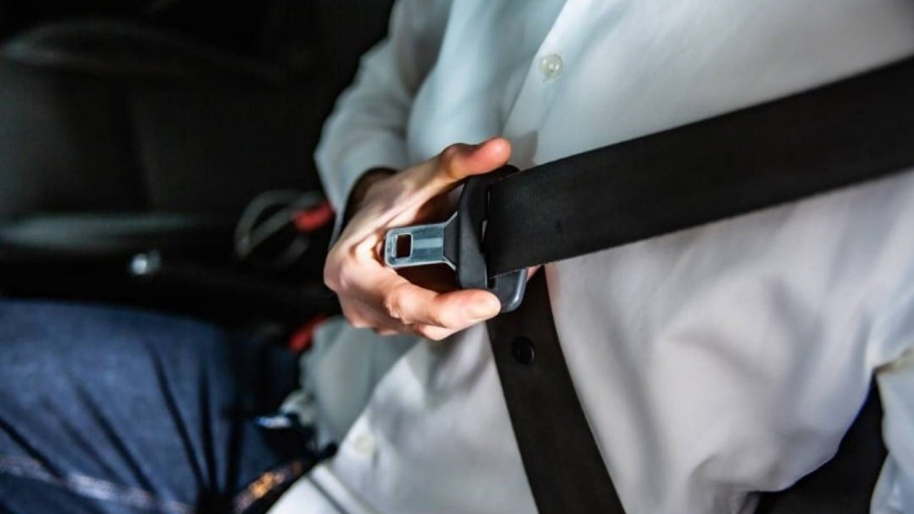 Foto - Hiç kimsenin fark etmediği detay: Emniyet kemerindeki minik siyah düğme ne işe yarıyor