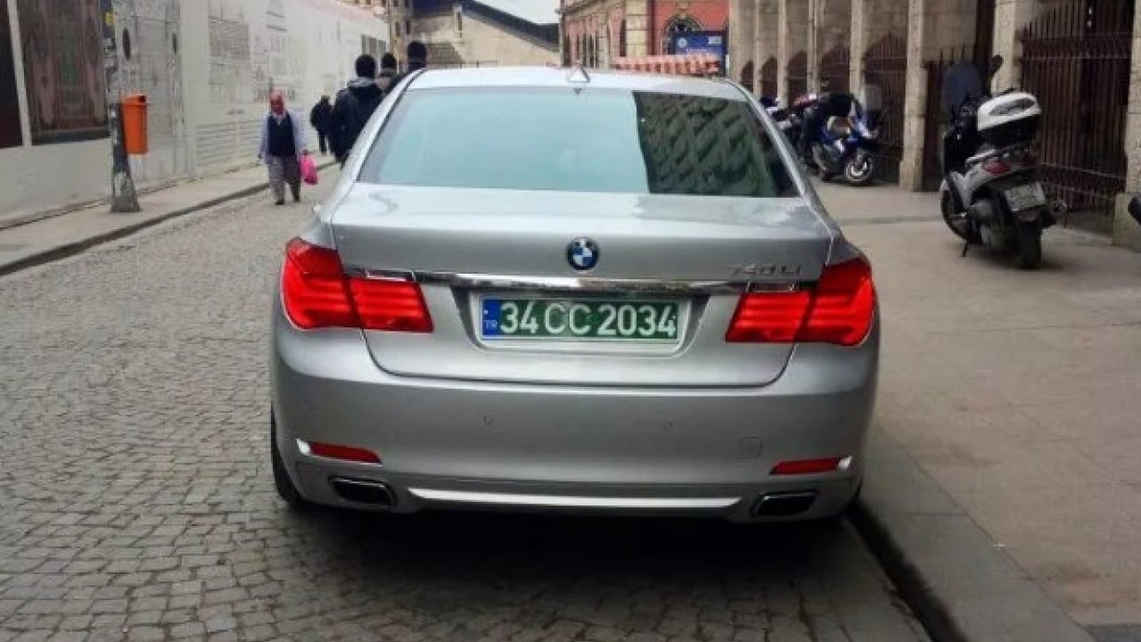 Foto - Hiç merak ettiniz mi? İşte trafikte gördüğünüz renkli plakaların anlamları!