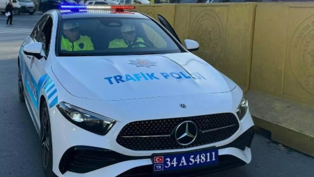 Foto - Hiç merak ettiniz mi? İşte trafikte gördüğünüz renkli plakaların anlamları!