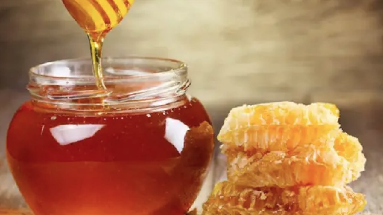 Foto - Hidroksimetil furfural adlı bir bileşik... Balı kahvaltıda mutlaka böyle tüketin!