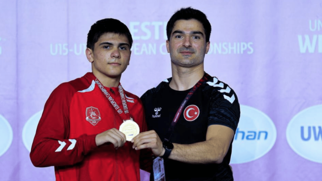 Foto - Hikmet Emre İnan Avrupa şampiyonu oldu