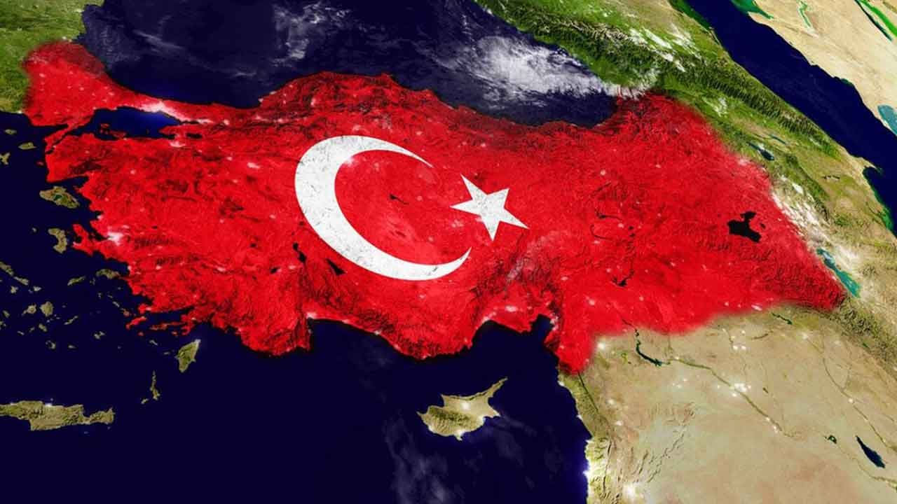 Foto - Hilal Kaplan 'bu yol riskli' diyerek duyurdu: Bugün Türkiye'nin sorduğu soru 'kime yaranıyoruz?' değil