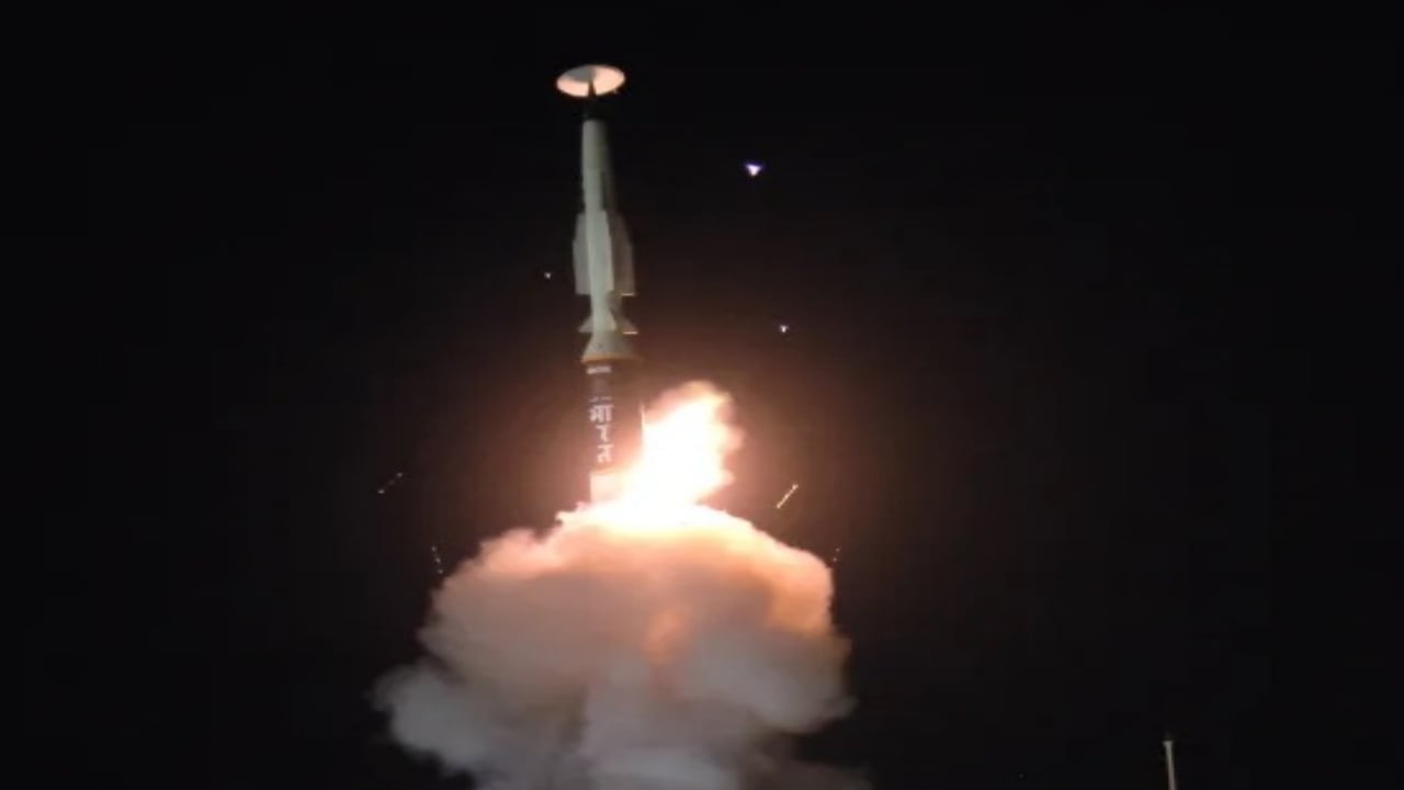 Foto - Hindistan’dan Türk SİHA’larına karşı "hipersonik" çırpınış: 1500 km menzilli füzeyle meydan okudular