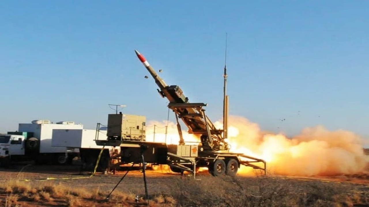 Foto - "Hipersonik" kalkan kuruldu! Kinzhal ve Zircon füzelerini havada paramparça edecek Patriot’un en güçlü canavarları geldi