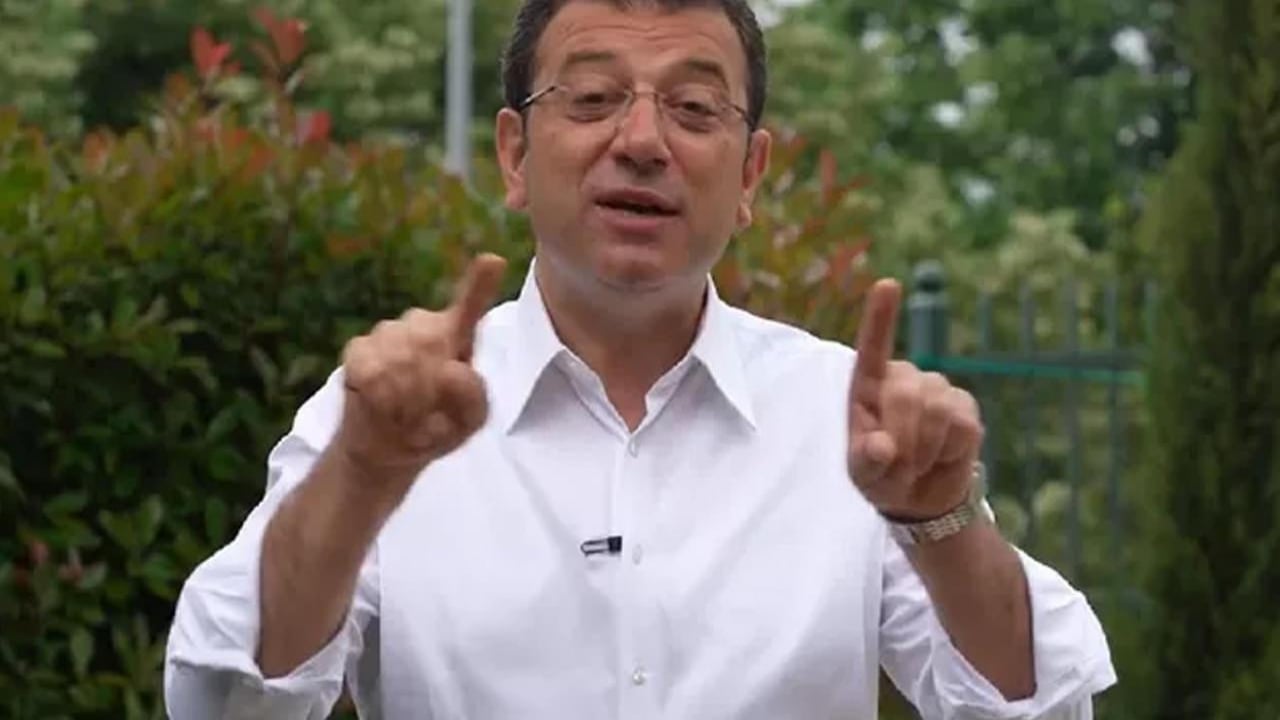 Foto - "Hırsızın elini sıkmam" demişti: CHP’li Enver Aysever’in sözleri Özgür Özel’in canını çok yaktı