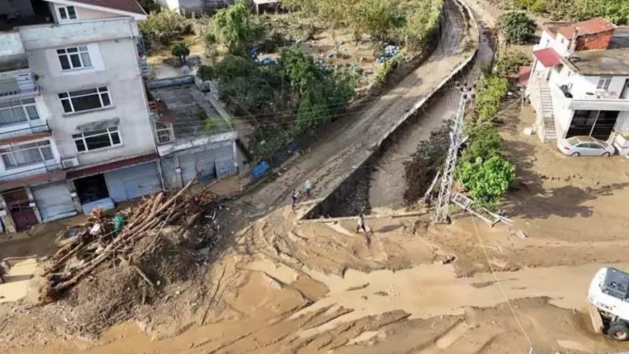 Foto - Hissedilmeyen risk! Mikro depremler heyelana mı neden oluyor?