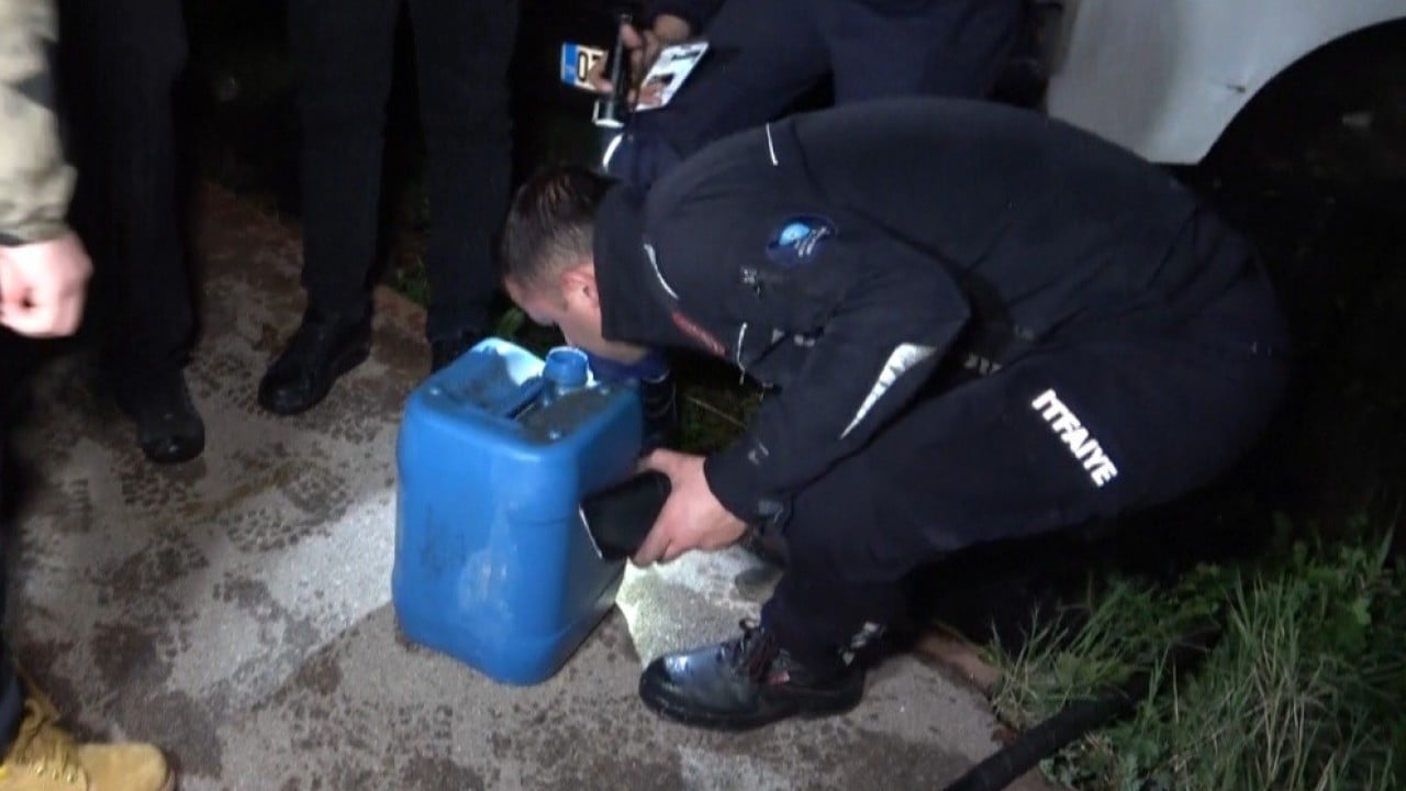 Foto - Hızlı kundakçı bulduğunu yaktı!