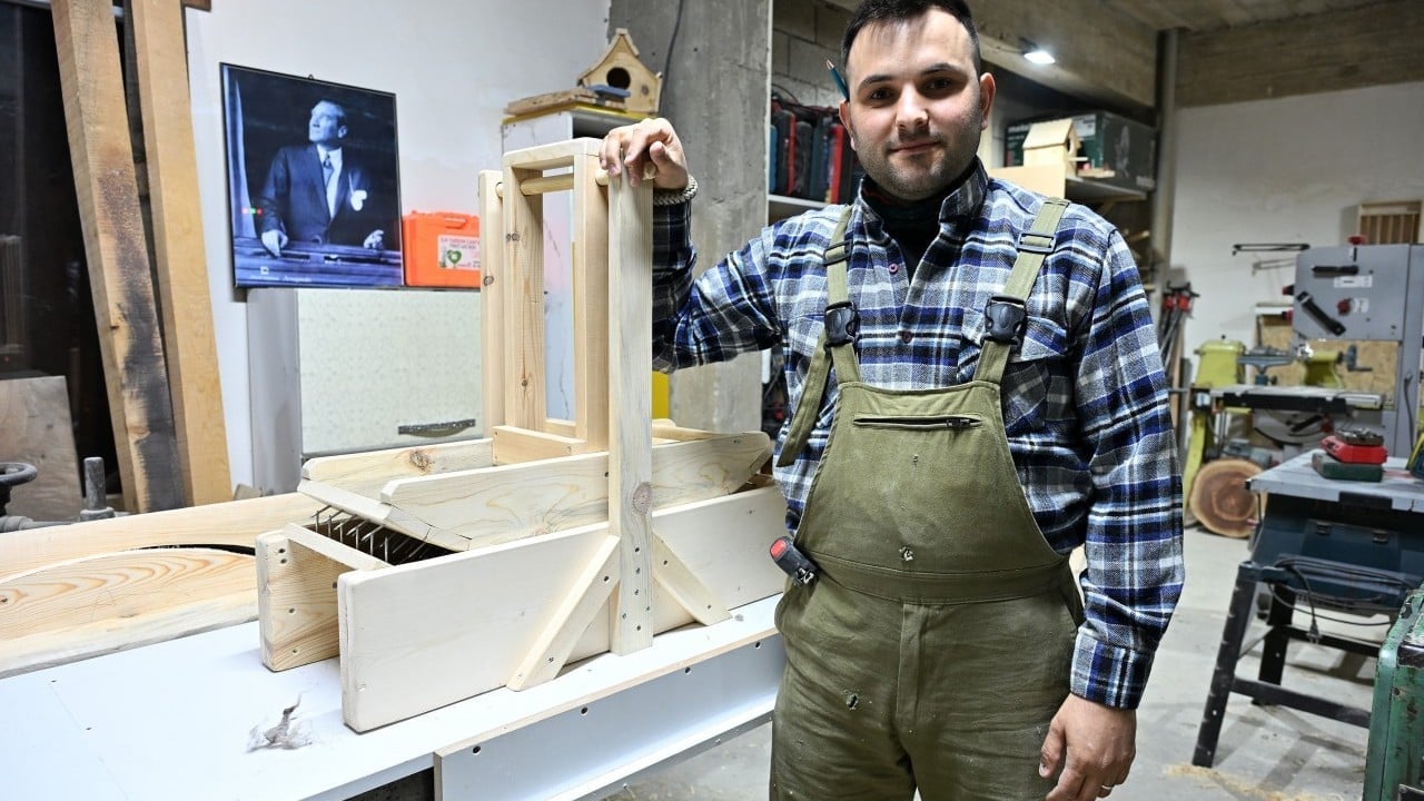 Foto - Hobi olarak başladı, şimdi dünyaya ihraç ediyor! Yarım günlük işi 20 dakikaya indirdi