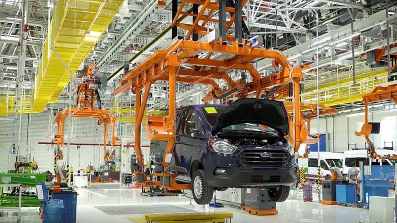 Foto - Hükümete parmak sallaya sallaya cebini dolduruyordu: Devletin hamlesi Koç'u havalara uçuracak