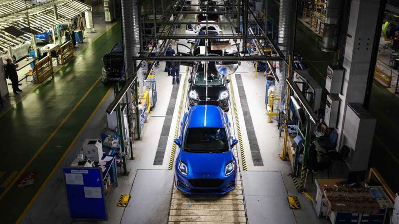 Foto - Hükümete parmak sallaya sallaya cebini dolduruyordu: Devletin hamlesi Koç'u havalara uçuracak