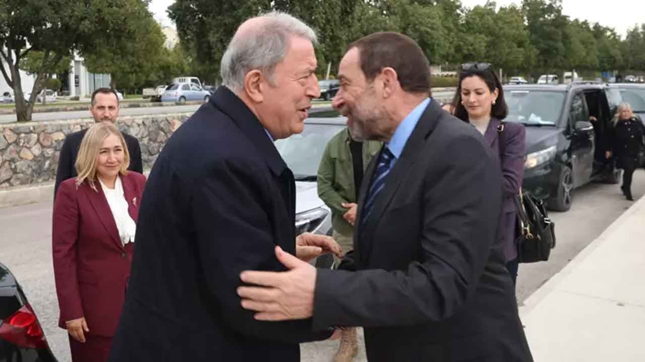 Foto - Hulusi Akar'dan dünyaya Kıbrıs mesajı