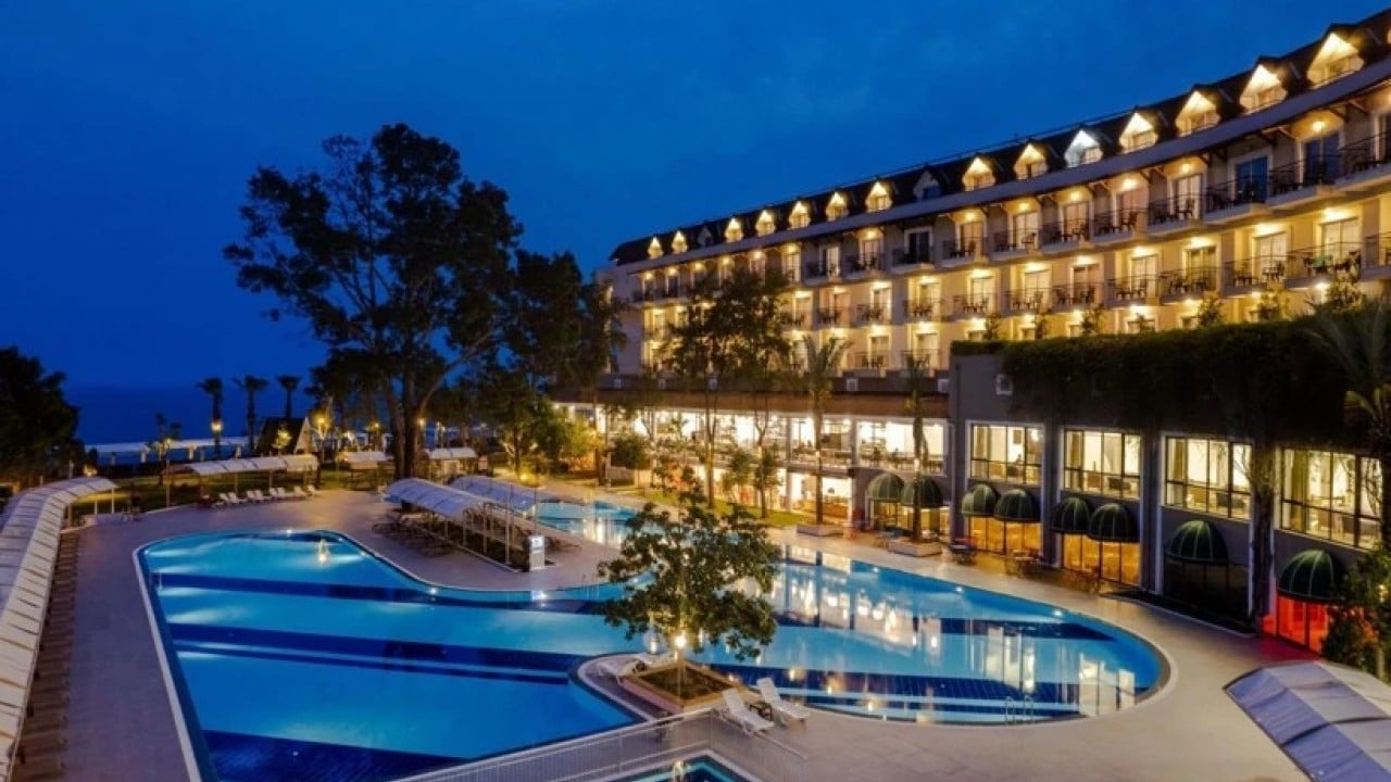 Foto - Hülya Koçyiğit'in damadına aitti! Satılmasına karar verildi