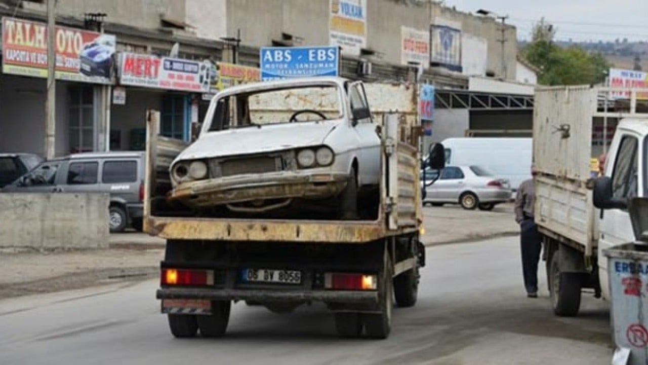Foto - Hurda araç teklifi geldi! 2000 model ve altı aracı olanlar dikkat: 'Son 5 yıl' detayı var
