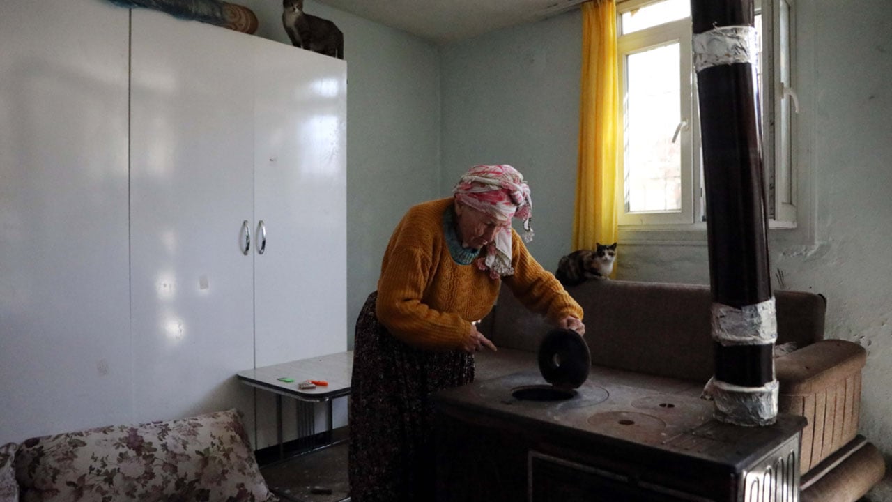 Foto - Hurdacı kadının hassasiyeti gözleri yaşarttı! Belediye kartını bakın ne yaptı