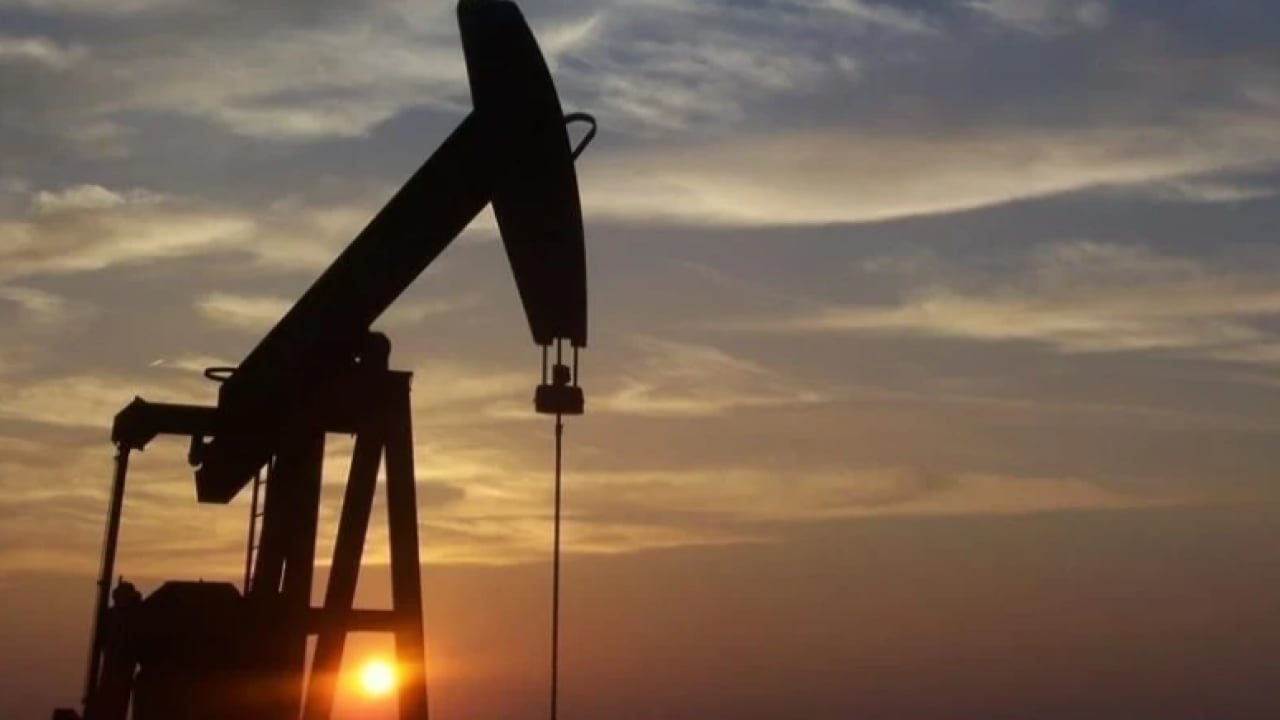 Foto - Hürmüz alarmı! Petrol yeniden tırmanışta