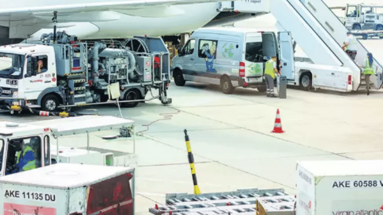 Foto - Hürmüz Boğazı düğümü Avrupa’yı vurdu: Jet yakıtı fiyatları ikiye katlandı