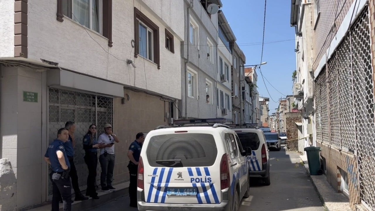 Foto - Husumetlisini kurşun yağmuruna tutup kaçan şahıs polisin amansız takibiyle 1 saatte enselendi!