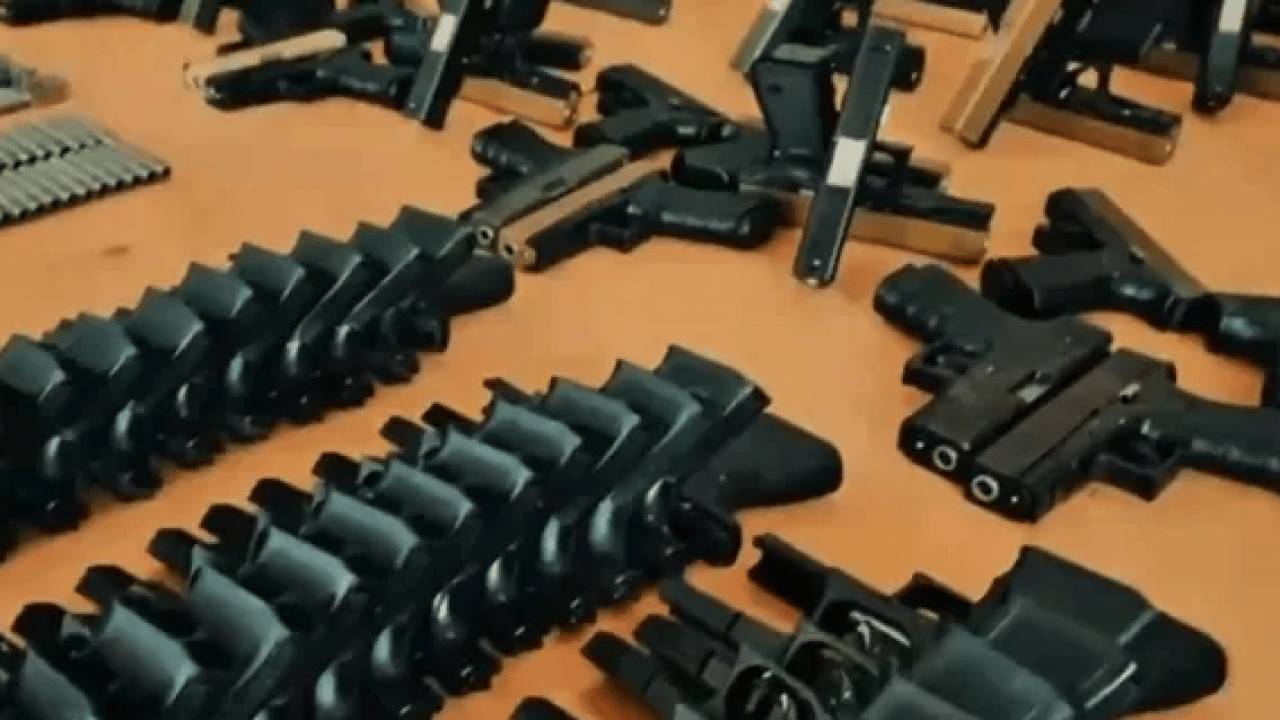 Foto - Huzur ve güven için şafak operasyonu: Ruhsatsız silah taşıyanın kaçacak yeri yok