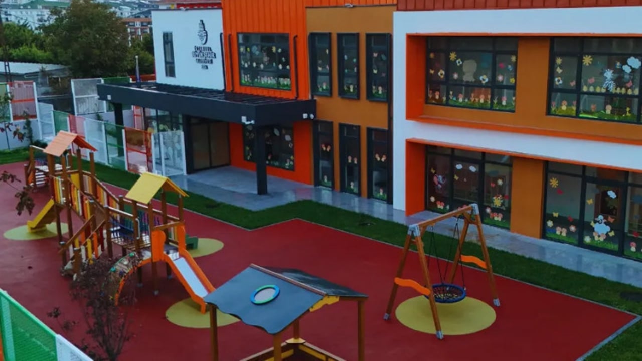 Foto - İBB’deki kreş rezilliğinde mağdur çocuğun ifadesi ortaya çıktı: Çıplakken kameraya çekmişler