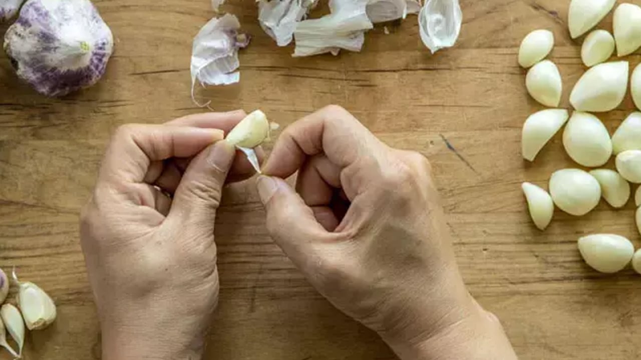 Foto - İbrahim Saraçoğlu öneriyor! Mucize sarımsak ve bal karışımı: Kaşık kaşık tüketin! İbn-i Sina da bin yıl önce önermiş! şifalı bilgiler 