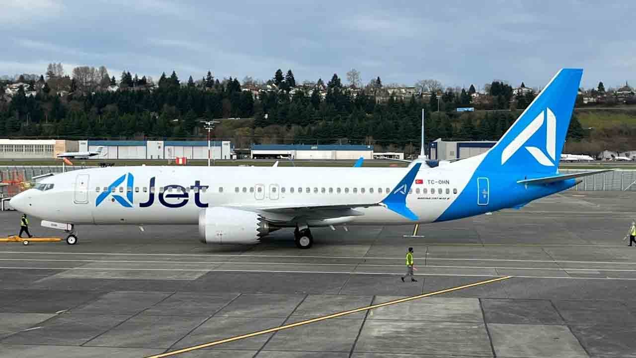İç ve dış hatlar ağı genişliyor: AJet’in filosuna yeni üye