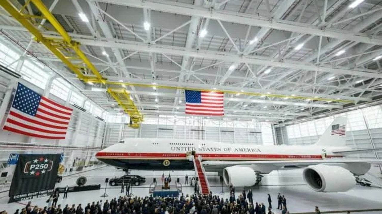 Foto - İçinde yok yok! İşte Trump’ın Türkiye’ye geldiği 800 milyon dolarlık "uçan kalesi" 