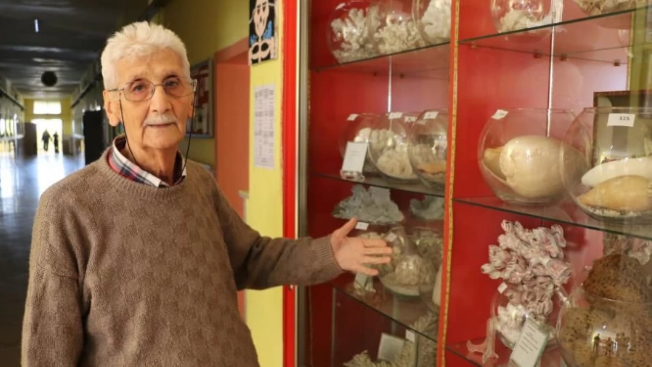 Foto - İçinden çıkanı görünce inanamadı! Yerde bulduğu yumurta hayatını değiştirdi